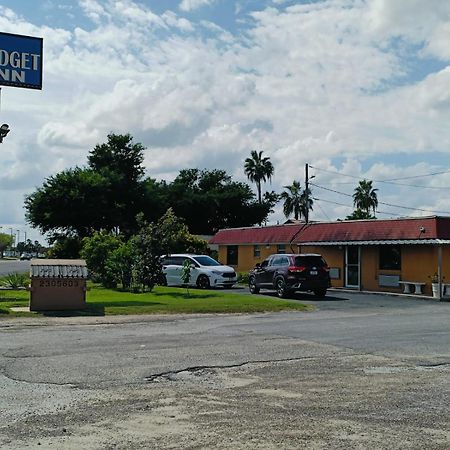 Budget Inn By Oyo Edinburg Hwy 281 Exterior photo